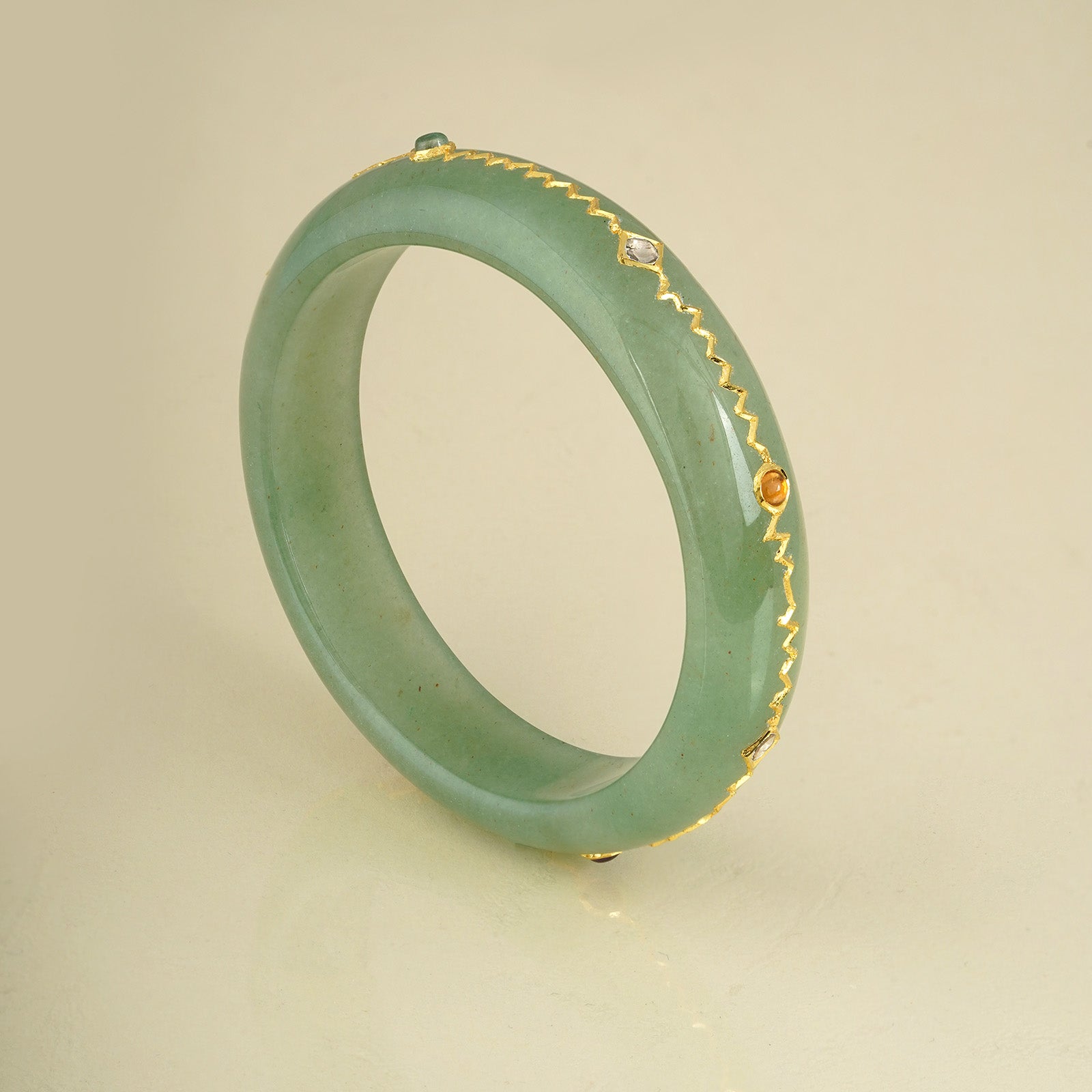 Gold and Uncut Diamond Bangle