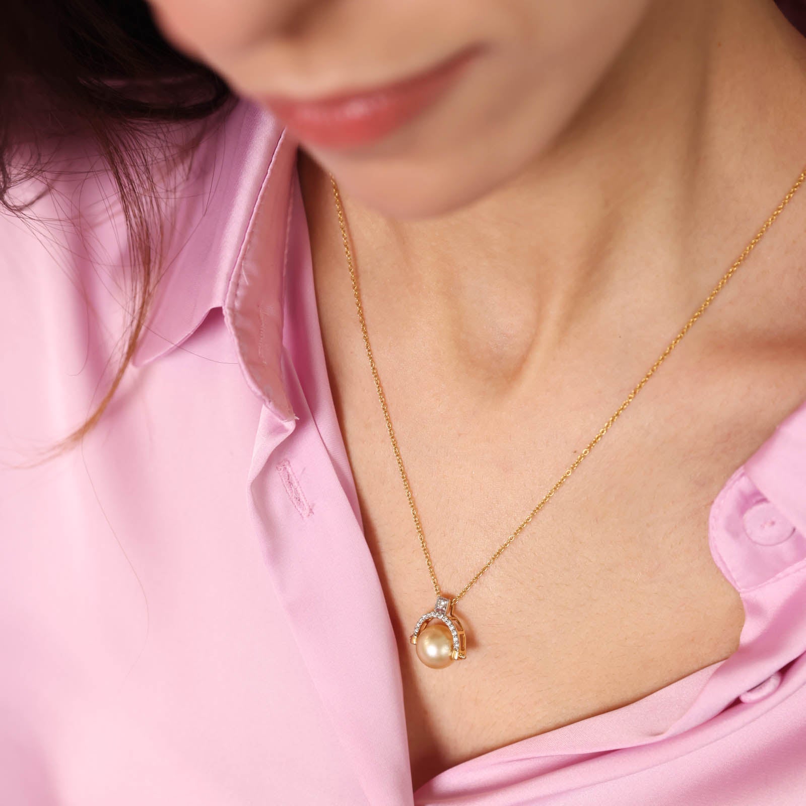 Pearl and Diamond Pendant Necklace