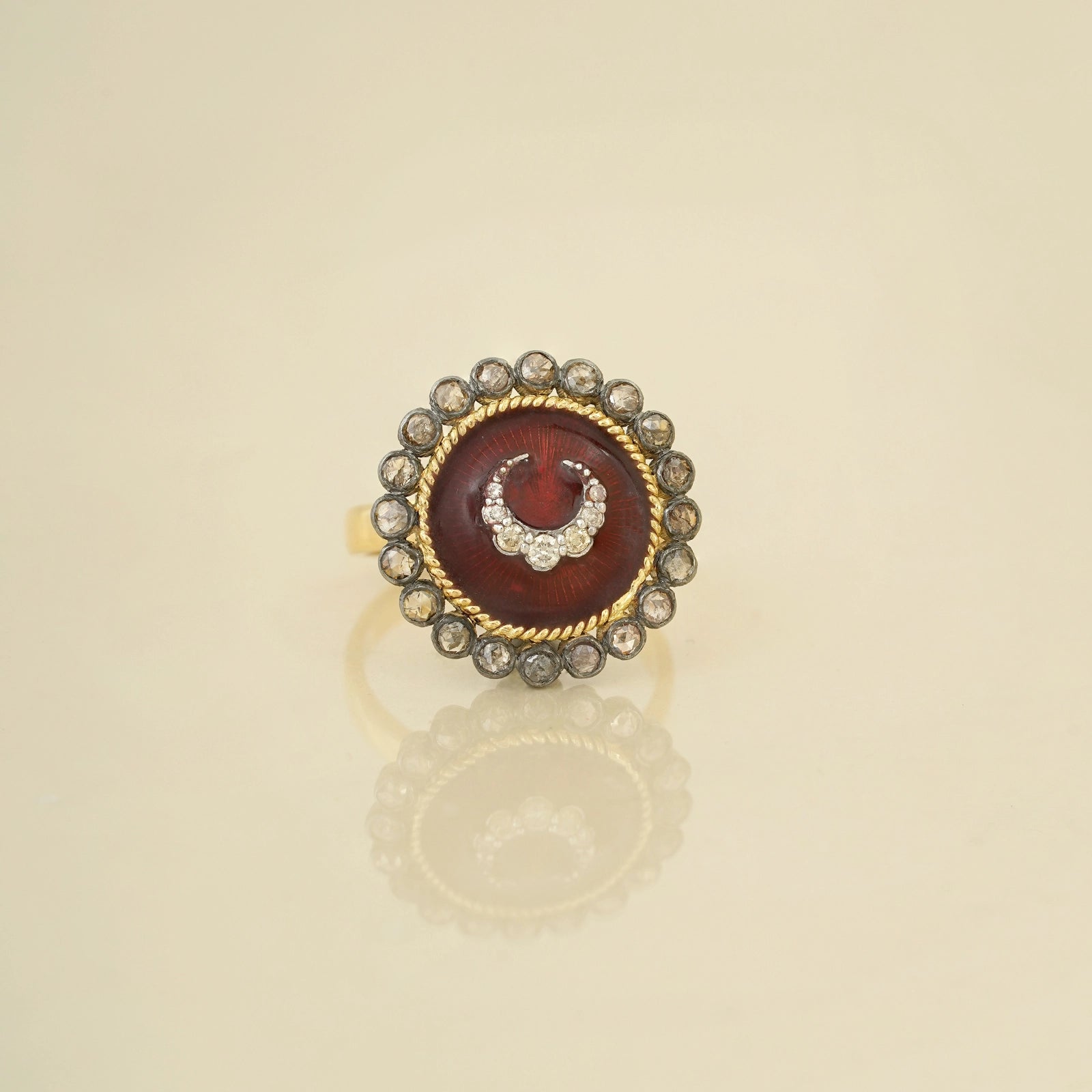 Sarai Crimson Ring