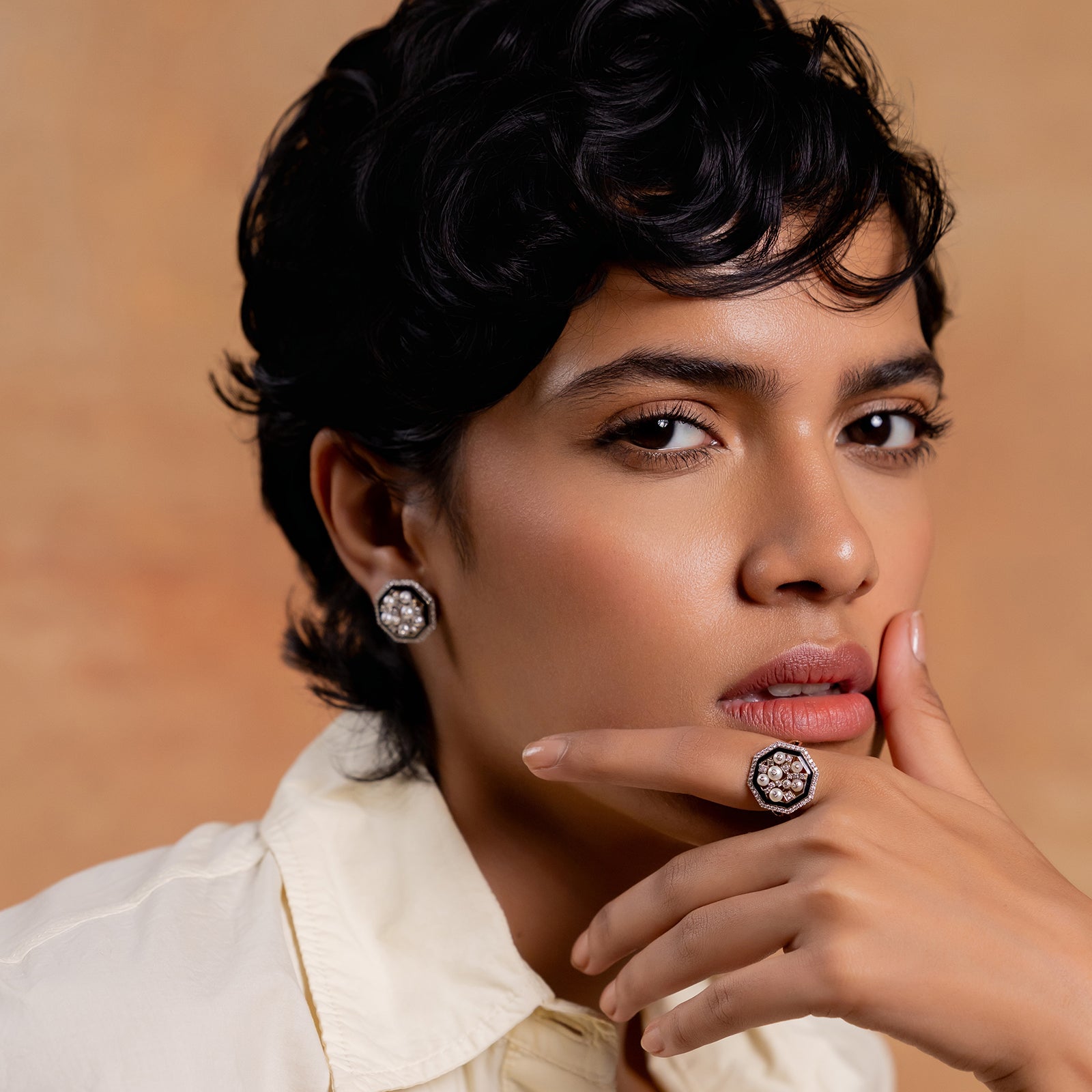 Cleo Snow Ring in 14K gold and 925 silver with clustered cultured pearls, natural brilliant-cut diamonds and black enamel