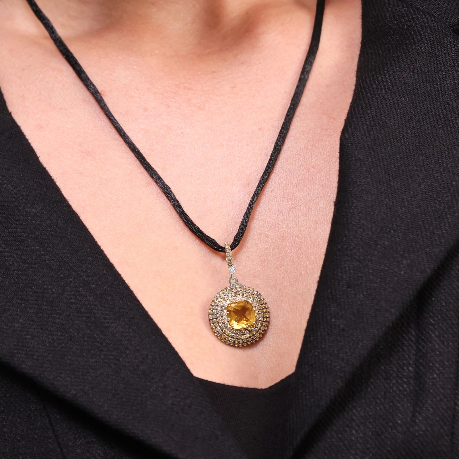 Felix Honey Pendant Necklace