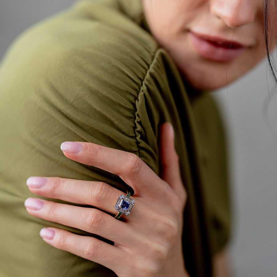 Nizam Tanzanite Ring