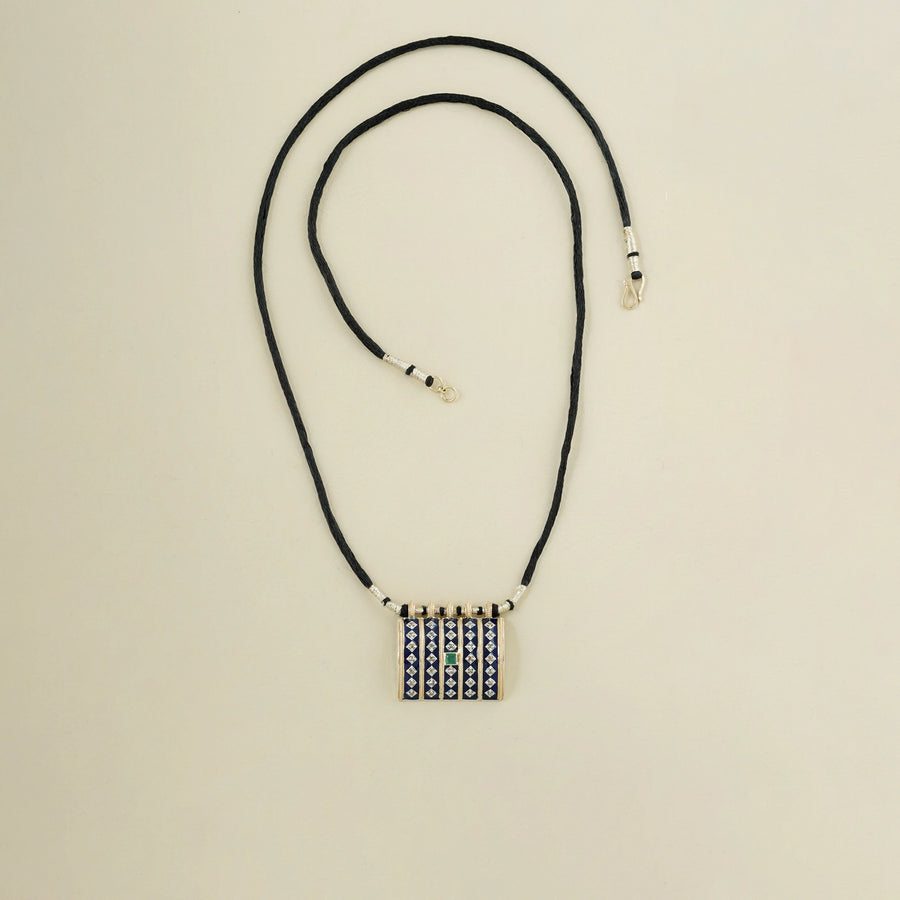 Rouan Pendant Necklace