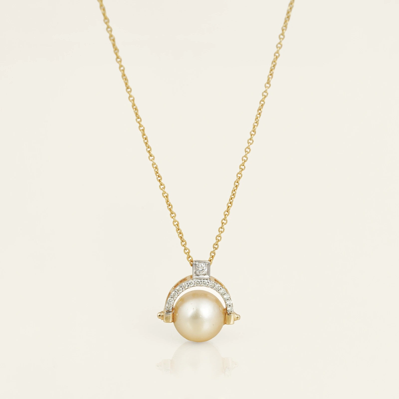 Grace Kelly South Sea Pearl Pendant Necklace