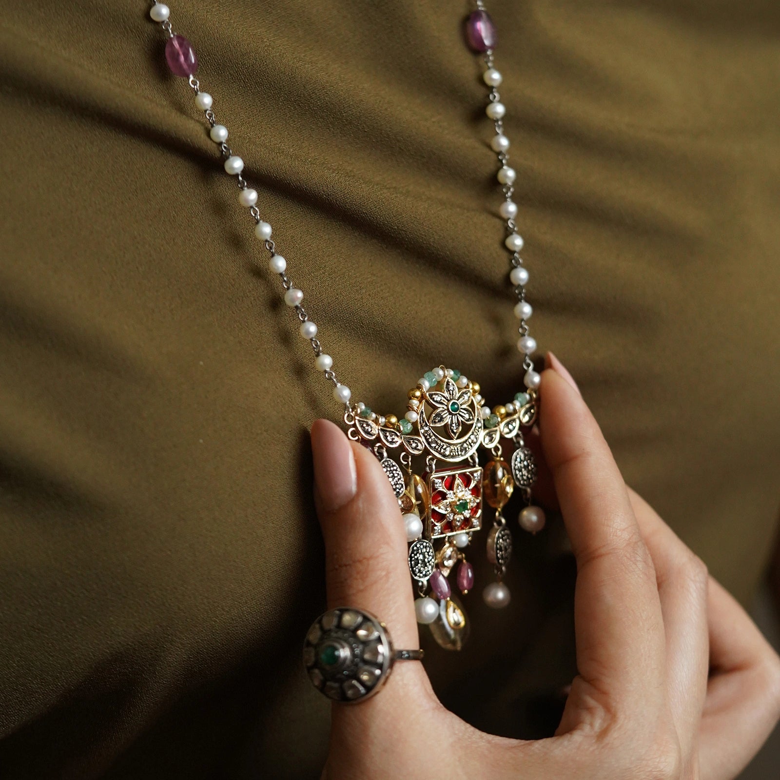 Arya Scarlette Brooch and Necklace