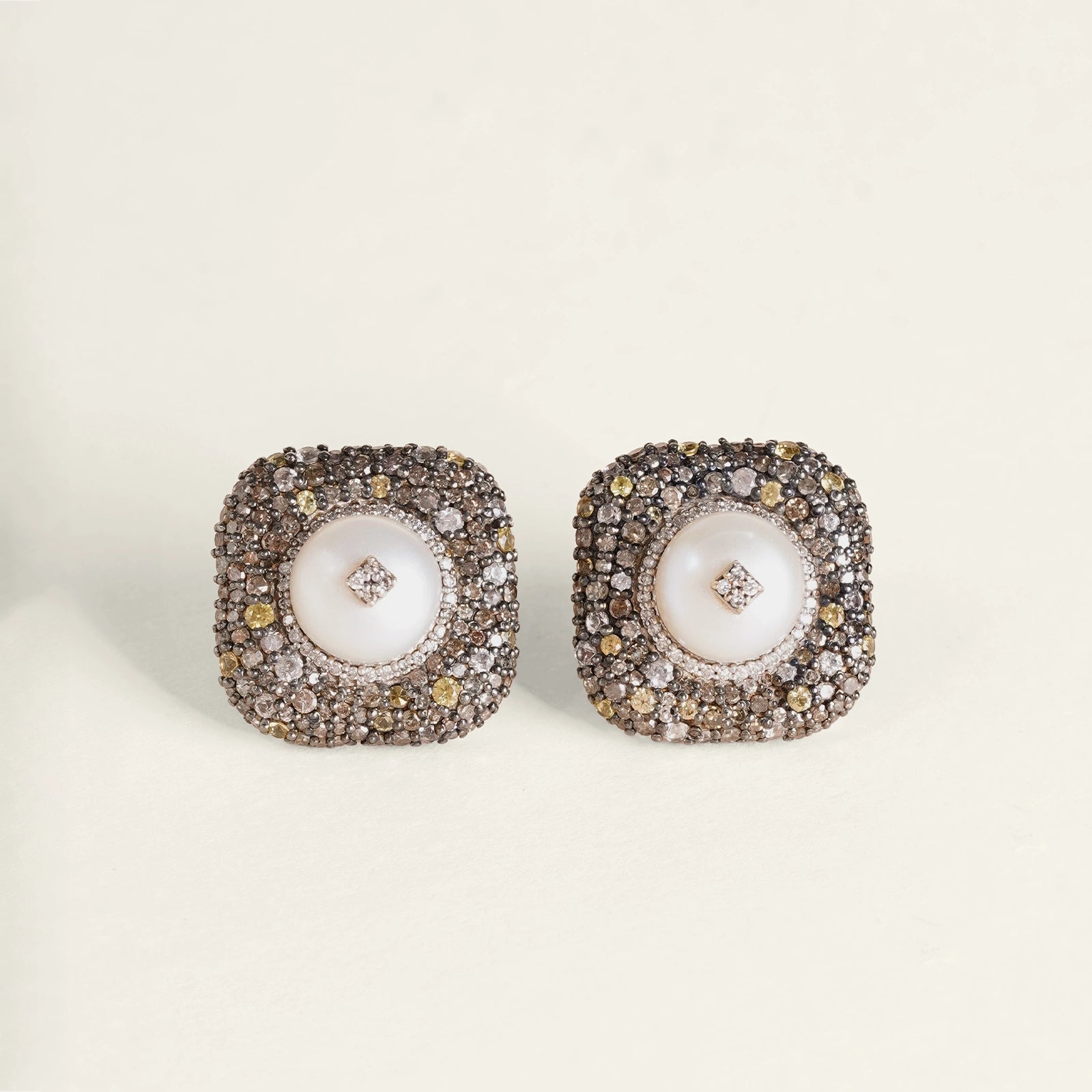 Gwen Ear Studs