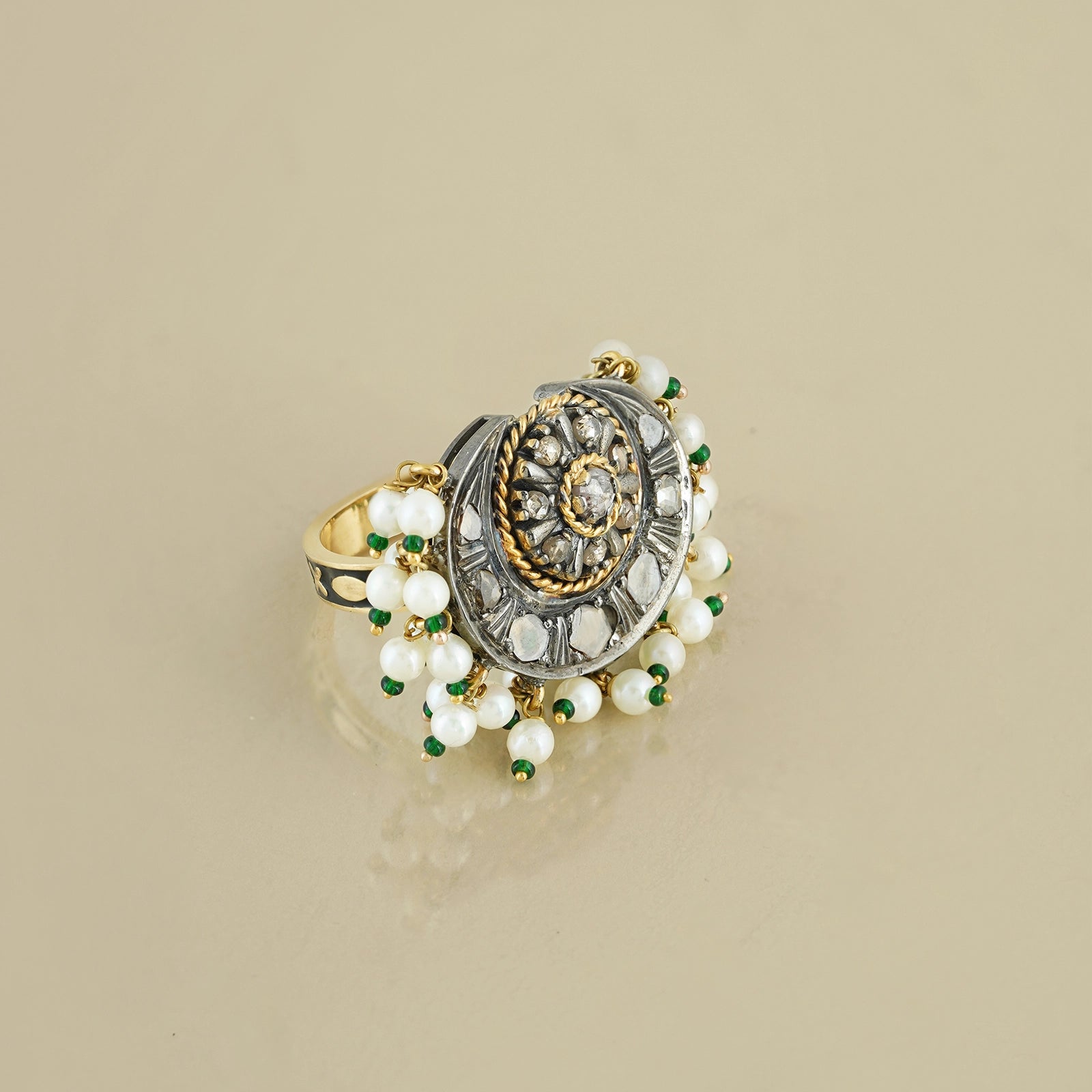 Mehnoor Ring