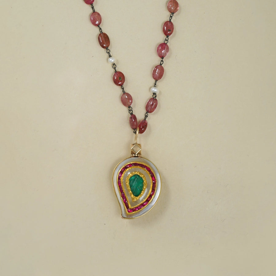 Indore Chain Pendant Necklace