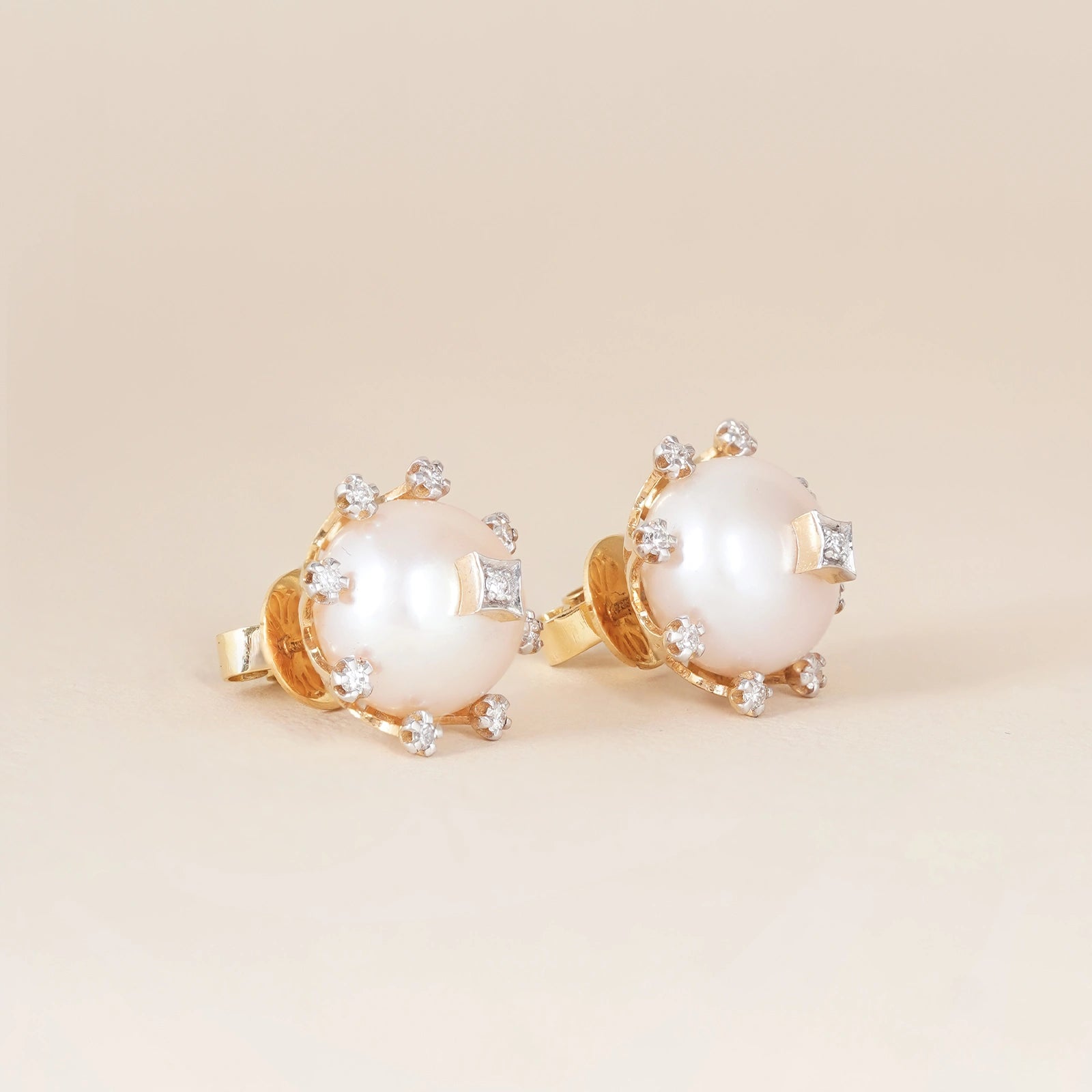 14K Gold diamond and Niva pearl Ear Studs