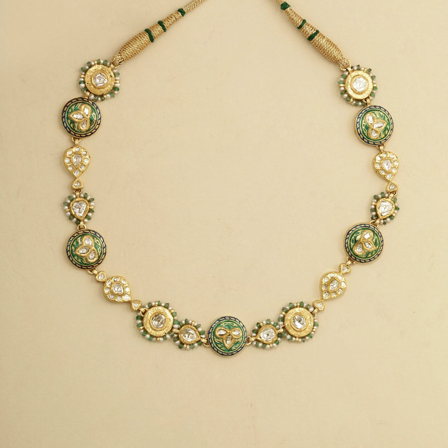 Paru Necklace in Sage Green