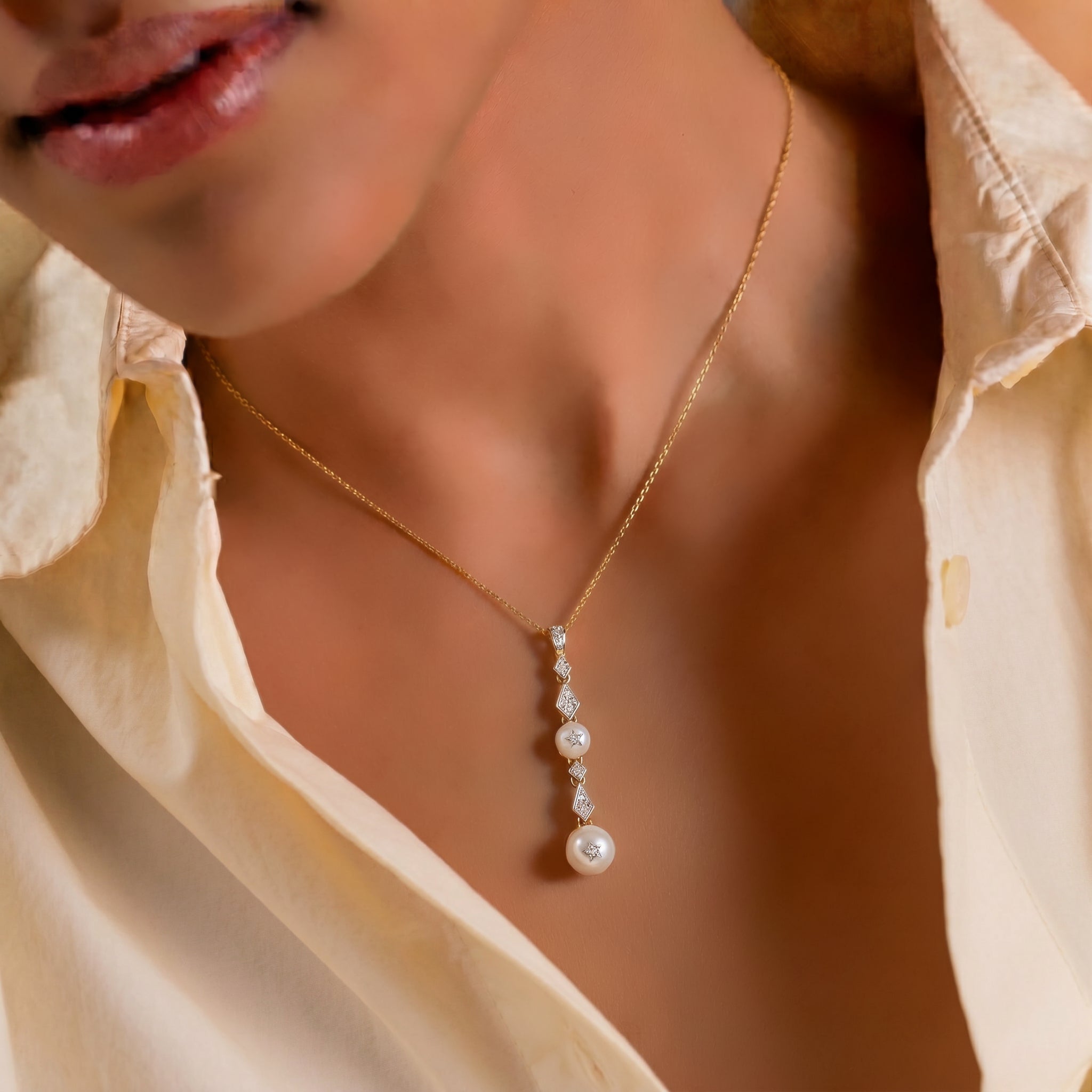Aeri Pendant Necklace